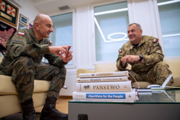 387857847_373130951722490_8925050288540303931_n.jpg?_nc_cat=102&ccb=1-7&_nc_sid=5f2048&_nc_ohc=R3q16geMJsoAX8-XAOU&_nc_ht=scontent.fwaw7-1.fna&oh=00_AfCHDdtZKH18ZXr4o0Gf1IWYZTDPO4PURpv5WxB7-N5cJA&oe=65302896