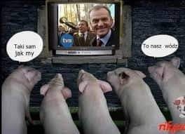 Może być zdjęciem przedstawiającym 2 osoby i tekst