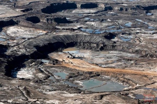 Kopalnie litu w Afryce. Żeby eko - elektryczny samochodzik zrobił bruuuuum!