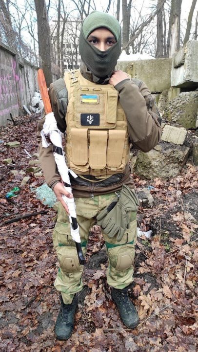 FL5eFuwXsAMsMtY?format=jpg&name=medium