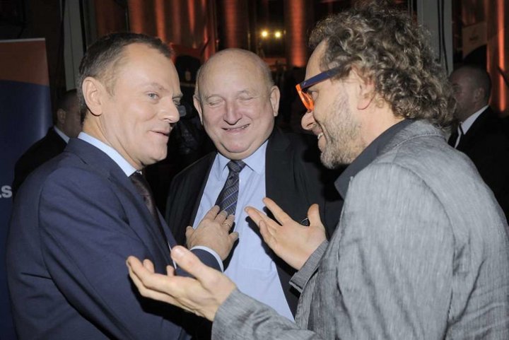 Znalezione obrazy dla zapytania tusk Najsztub