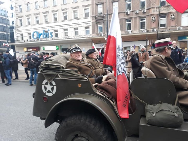 75258631_10156911284363237_6516586907072