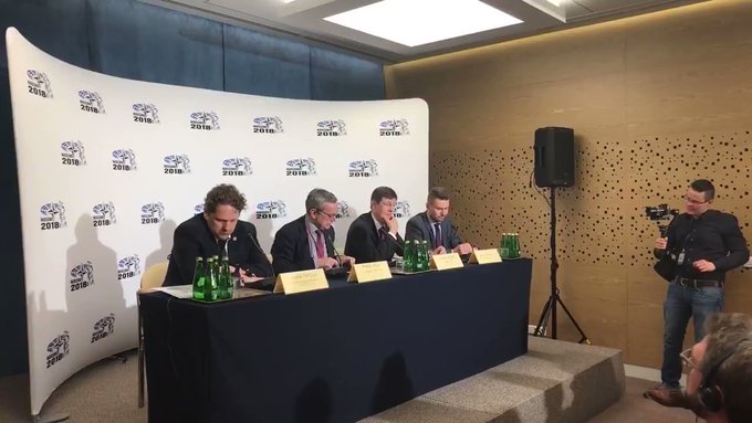 VNmlNex_GUS4dRNk?format=jpg&name=small