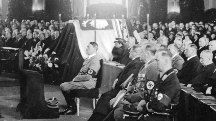 Hitler przejęty śmiercią Piłsudskiego. Tak naziści zmienili swoje plany  wobec Polski