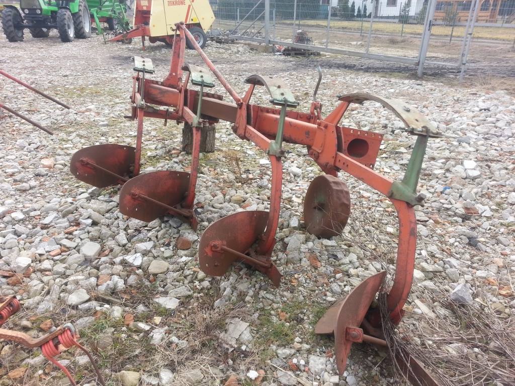 37696652_1775063232577753_57608747669572