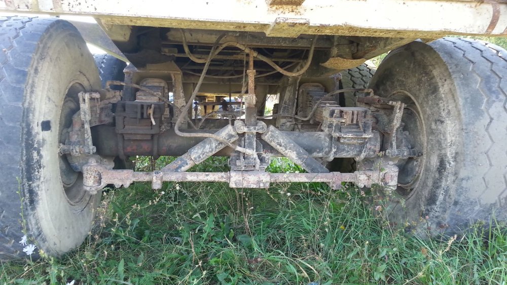 42142811_2009409492453061_79693037990240