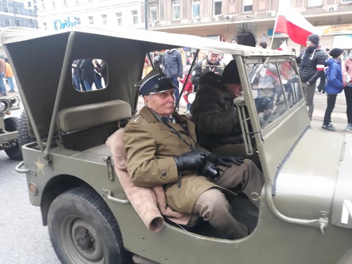 75496119_10156911283748237_2038829565345