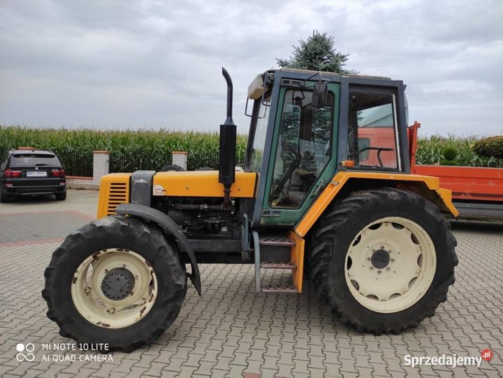 Ciągnik rolniczy Renault 106.14 w oryginale 100 km Radom - Sprzedajemy.pl