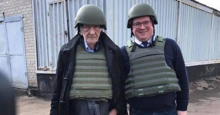 Ryszard Terlecki na Ukrainie. Internauci się śmieją