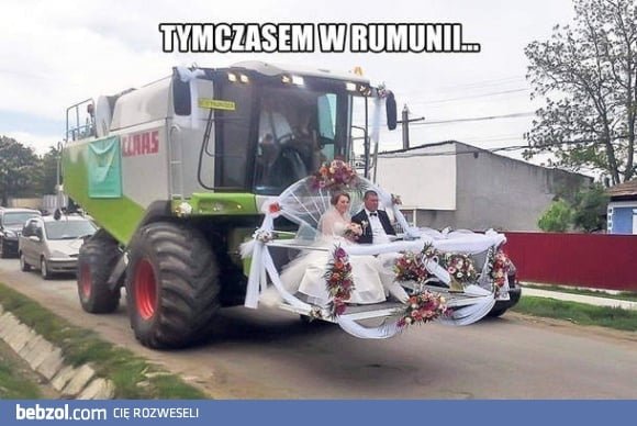 Może być zdjęciem przedstawiającym 2 osoby, kombajn i tekst „TYMCZASEM W RUMUNII... YANAS bebzol.com 디E ROZWESELI”
