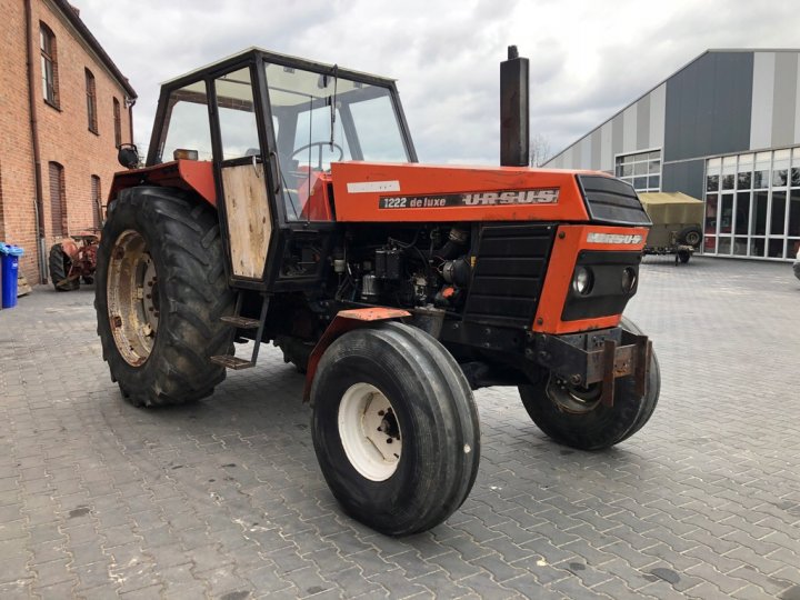 Traktor URSUS 1212 1222 Zetor Bizon