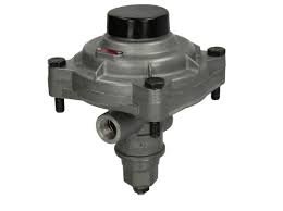 HAMULCE PNEUMATYCZNE - STEROWANIE I HAMULCE