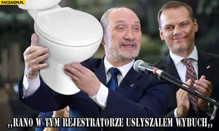 EVMvUyKUcAIo_jo?format=jpg&name=900x900