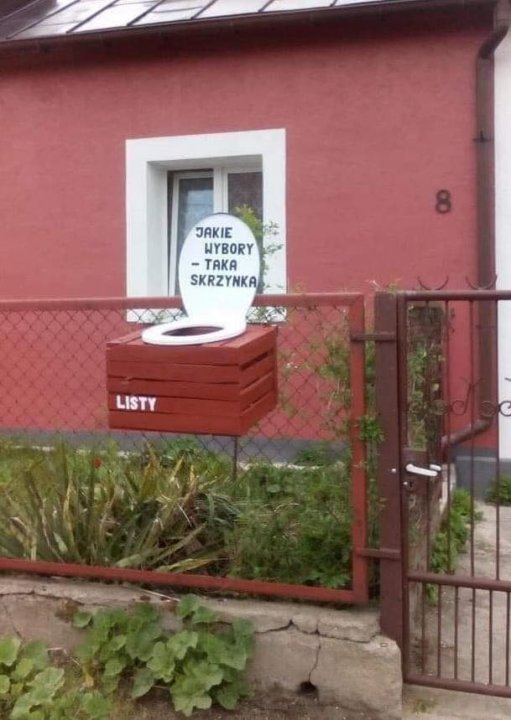 95740477_1160146434318764_10766726194884