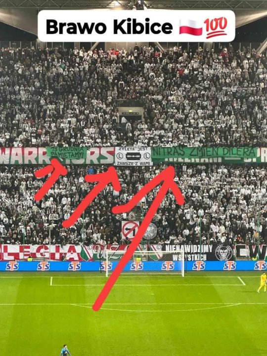 Może być zdjęciem przedstawiającym football, piłka nożna i tekst