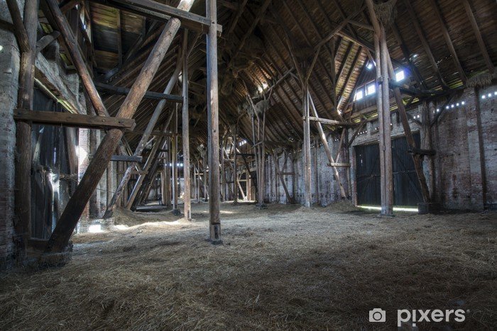 fototapety-stara-drewniana-stodola-z-swi