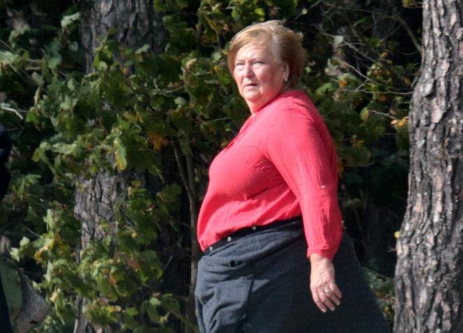 gf-VCKk-a8YG-Tn5b_anna-komorowska-664x44