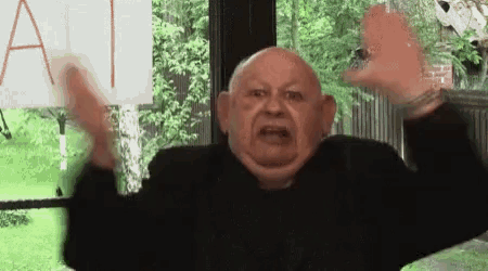 Jerzy Urban Brawo GIF - Jerzy Urban Brawo Clap GIFs