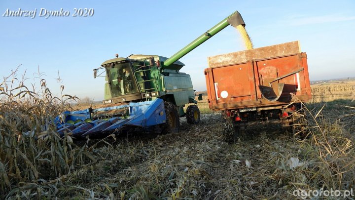 john-deere-2254_l_51efd9b5b78ce62a4c4a8e