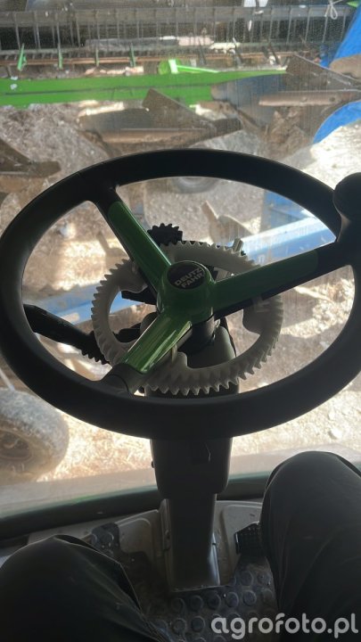 Mocowanie napędu nawigacji