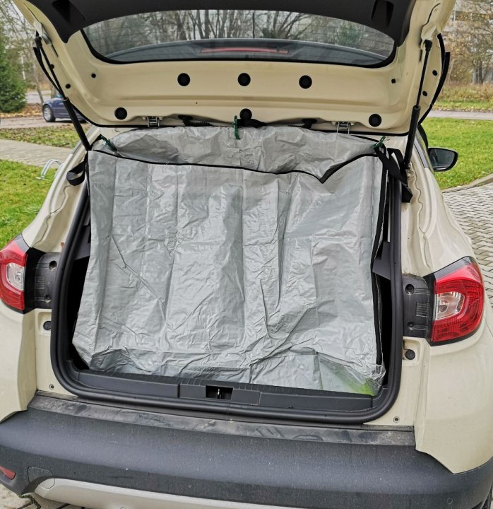 Znalezione obrazy dla zapytania: worek wkładany do bagaznika"