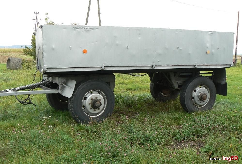 Znalezione obrazy dla zapytania d50 przyczepa