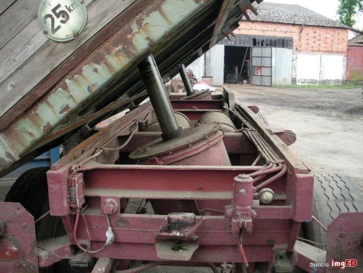 Przyczepa rolnicza 16 ton pneumatyczny wywrot 2 stronna - 2 - Przyczepa  rolnicza 16 ton pneumatyczny wywrot 2 stronna - Galeria zdjęć i obrazów na  imgED