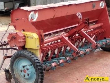 siewnik , POZNANIAK, grabki, zbożowy, skrzynia olejowa,opis dodatkowy: przekładnia  olejowa zdrowy w