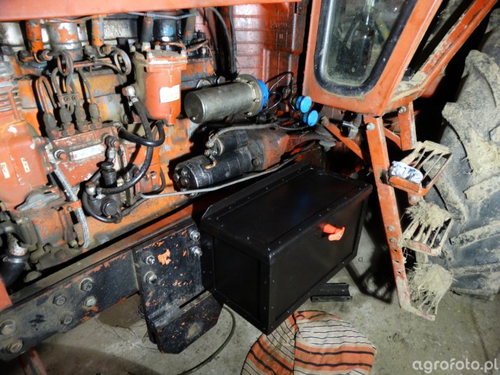 skrzynka_narzedziowa_l_2307e4bbaa97f5d4b