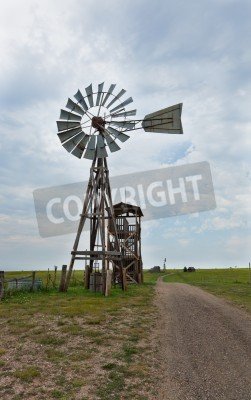 stary-western-wiatrak-uzywane-do-pompowa