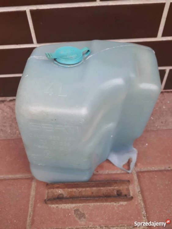 Znalezione obrazy dla zapytania zbiorniczek spryskiwaczy