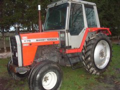 Massey Ferguson 675