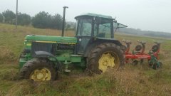 John Deere 3050