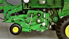 John Deere V451M