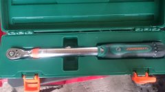 Klucz dynamometryczny jonnesway