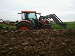 Kubota M9960