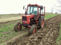 MTZ 82 & Pług obrotowy Krone