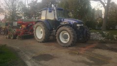 NEW HOLLAND 8560 i UNIA FOCUSNo