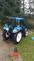 New Holland  TD5010