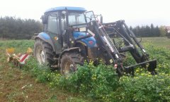 New Holland TD5040