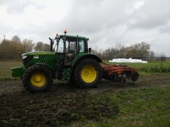 John Deere 6120m