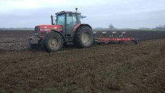 Massey Ferguson 8120 i kverneland eg  100 Vario