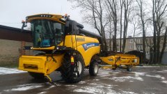 New Holland CX5.80 + Heder Varifeed