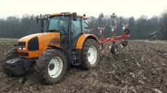 Renault Ares 630 RZ & Agro-Masz PO4