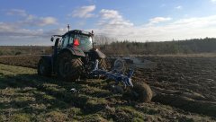 Valtra T144+Overum Cx Variflex