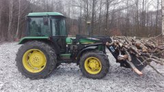 John Deere 2250