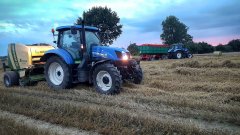 New Holland T7 & T6