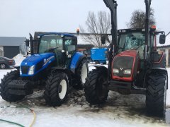 Valtra & New Holland