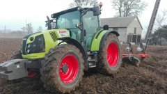 Claas Arion 450