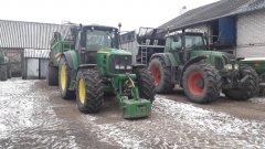 Fendt 924 + Auto-Agro i John Deere 6930 + Strautmann VS 2004